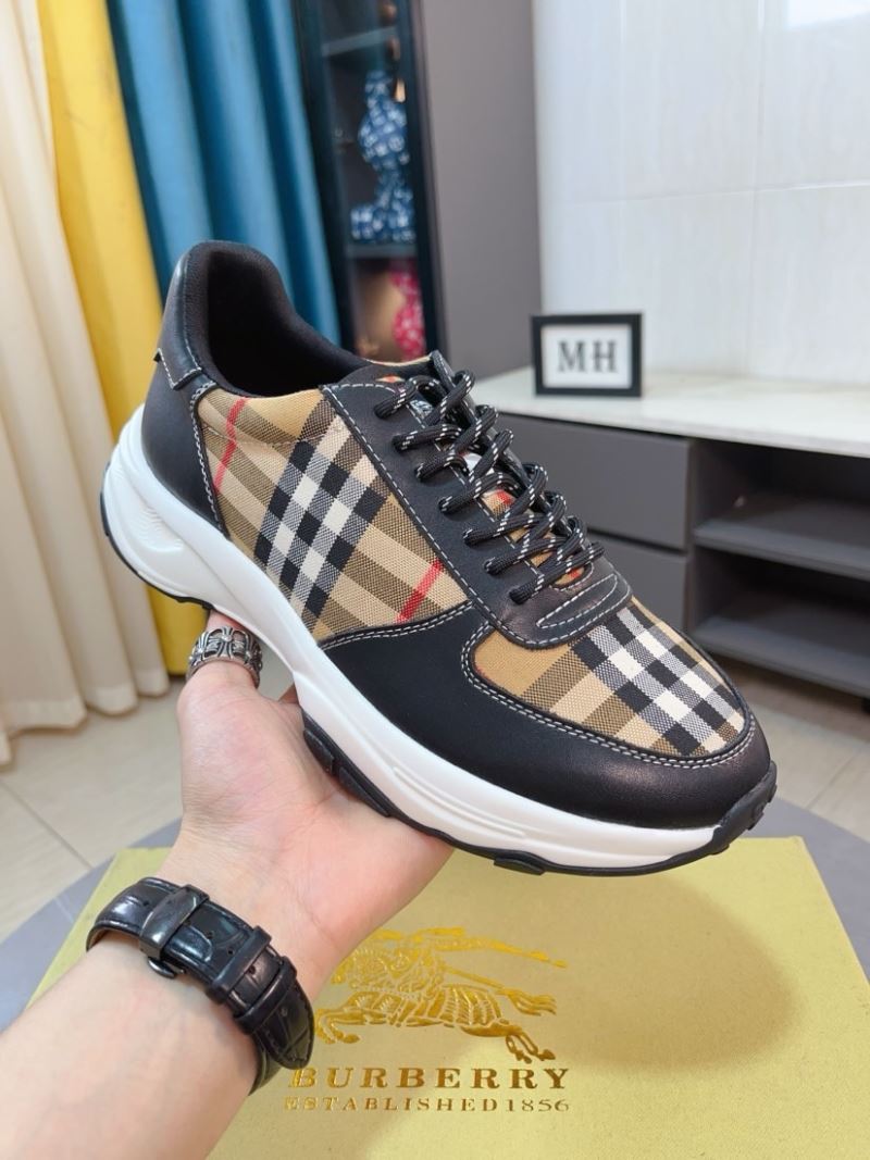 Burberry Low Shoes